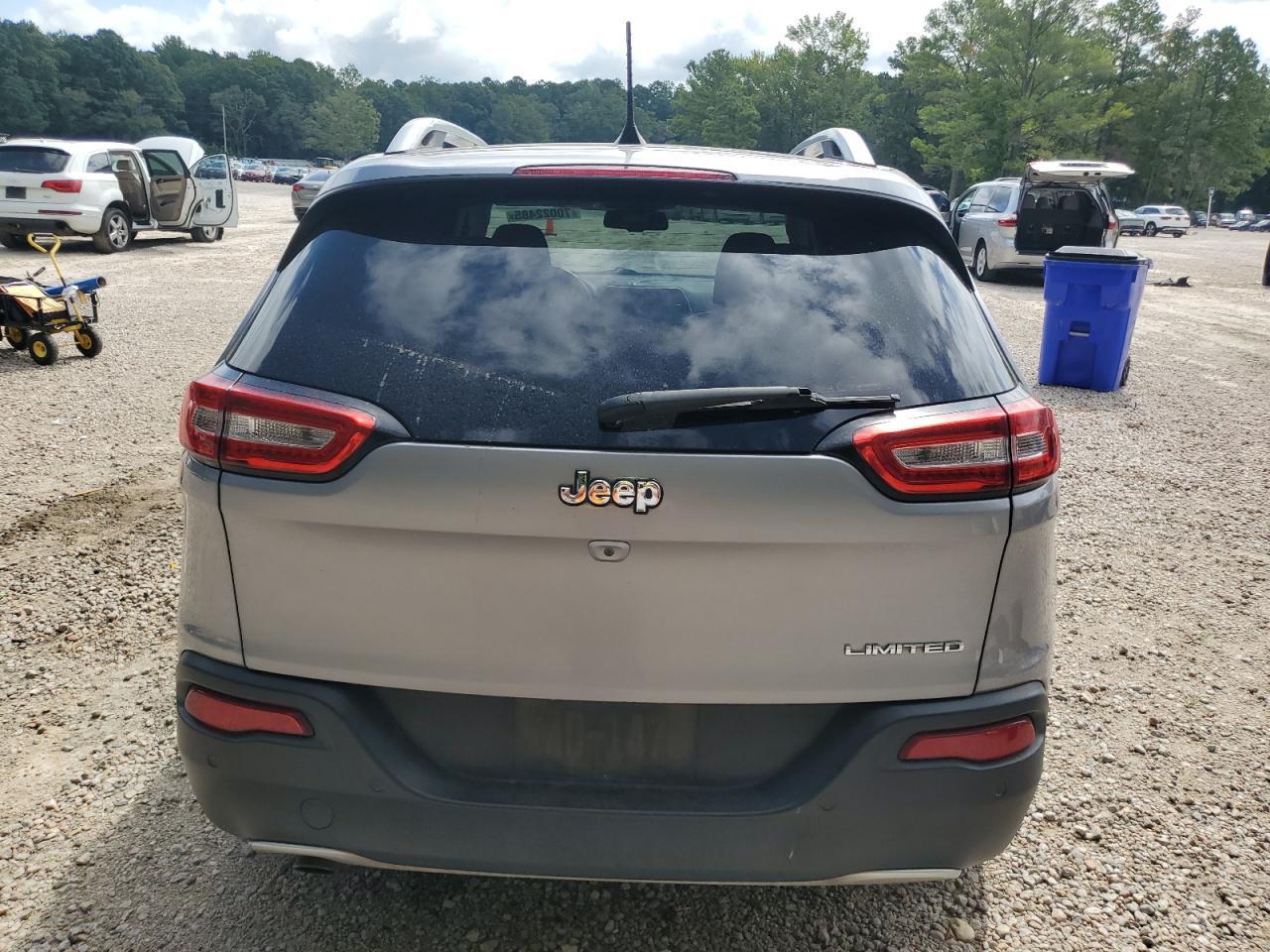 2018 Jeep Cherokee Limited - Image 6