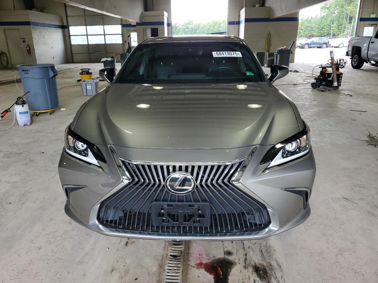 2021 Lexus Es 350 Base - Image 5