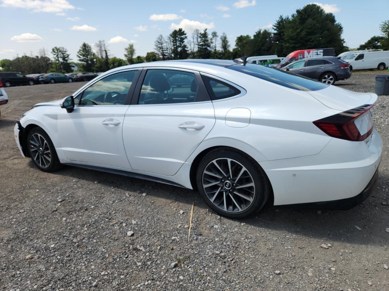 2022 Hyundai Sonata Limited - Image 2