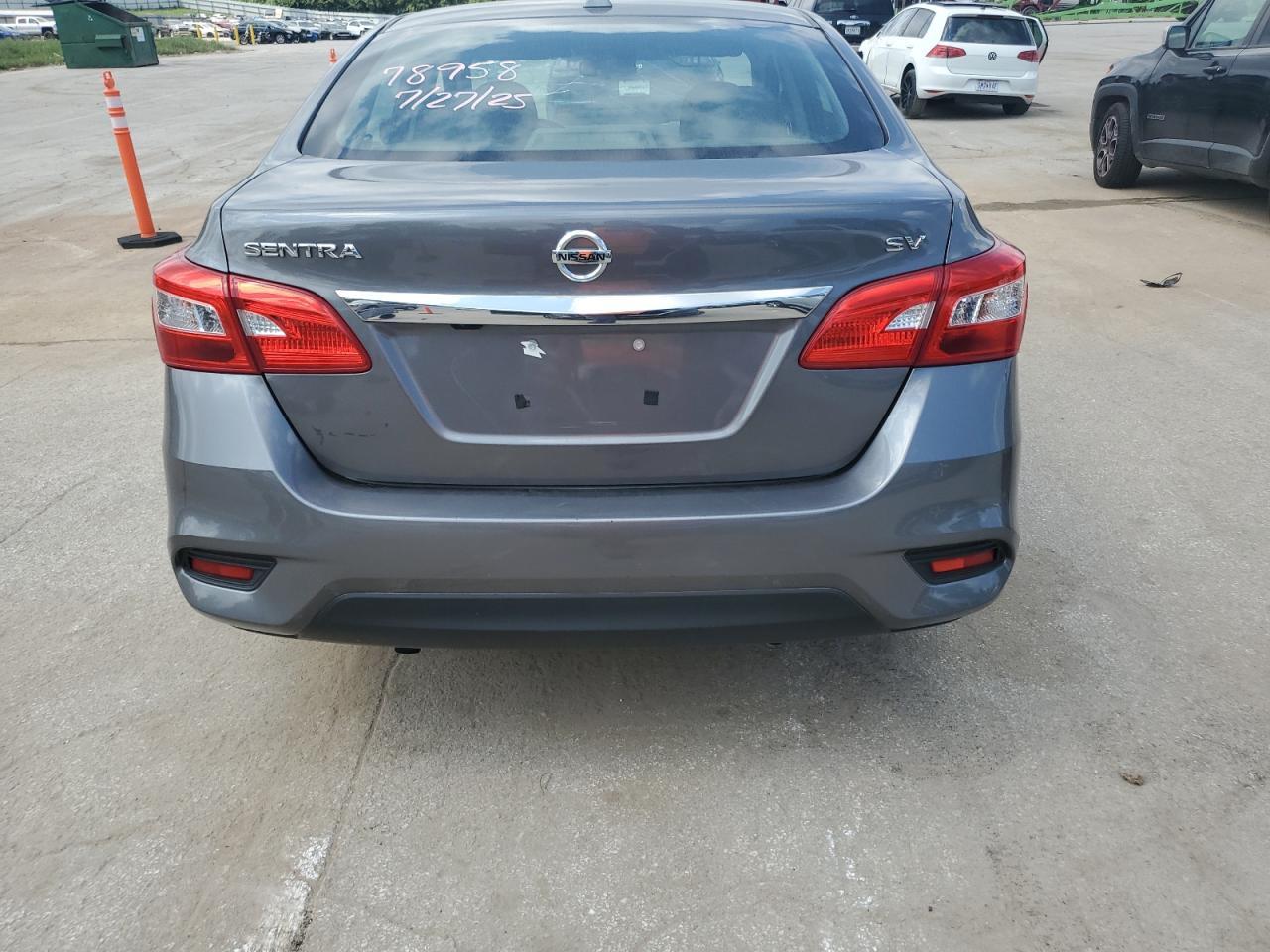 2019 Nissan Sentra S - Фото 6