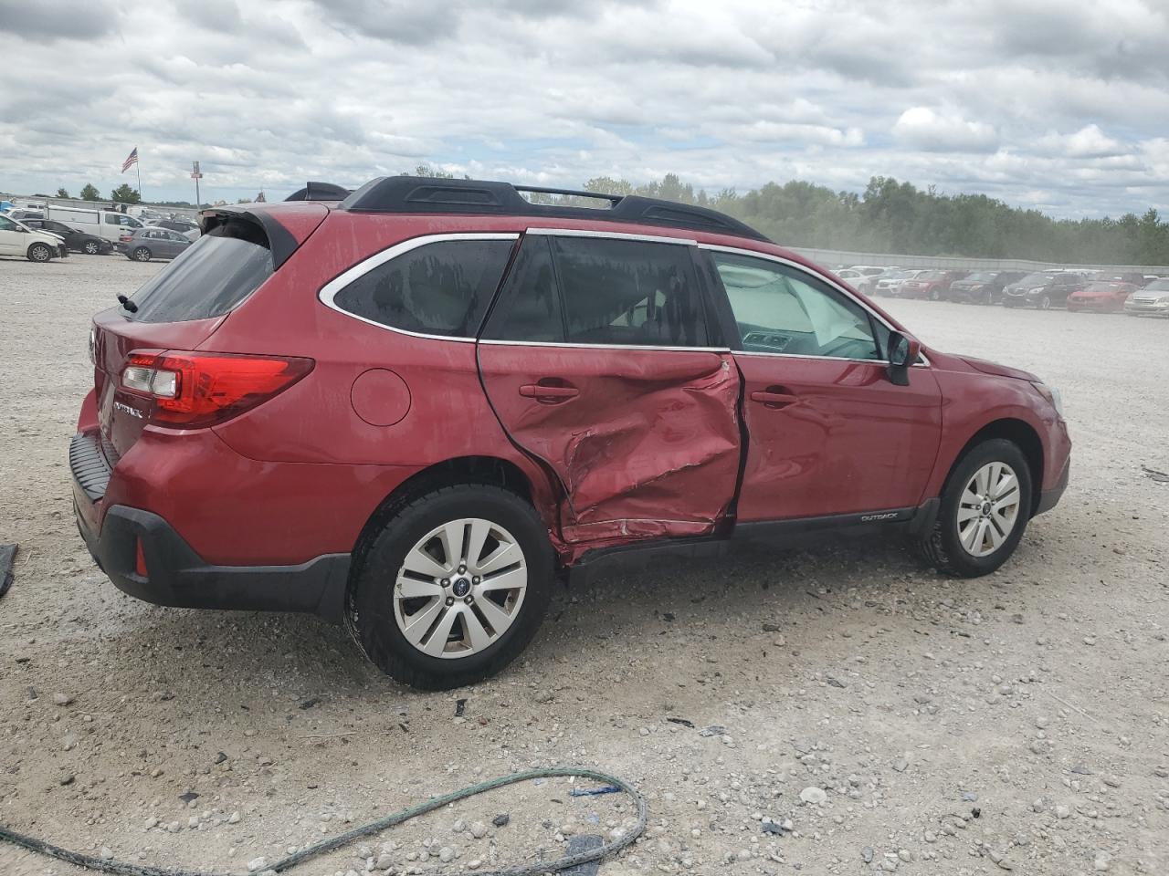 2018 Subaru Outback 2.5I Premium - Фото 3