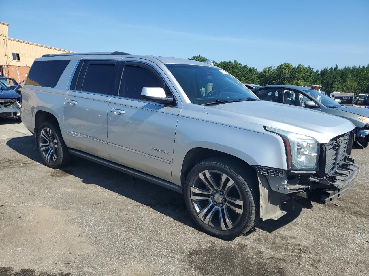 2019 GMC Yukon Xl Denali - Image 4