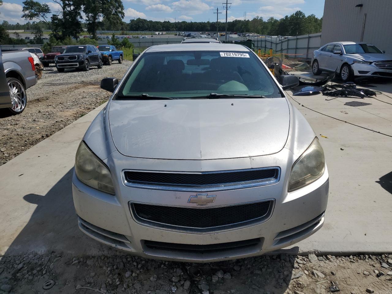 2009 Chevrolet Malibu Ls - Image 5