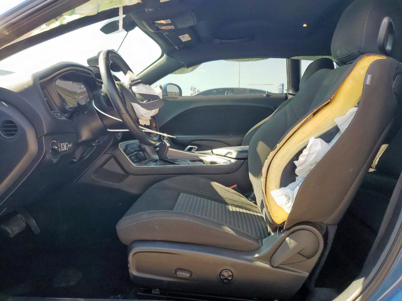 2021 Dodge Challenger Sxt - Image 7