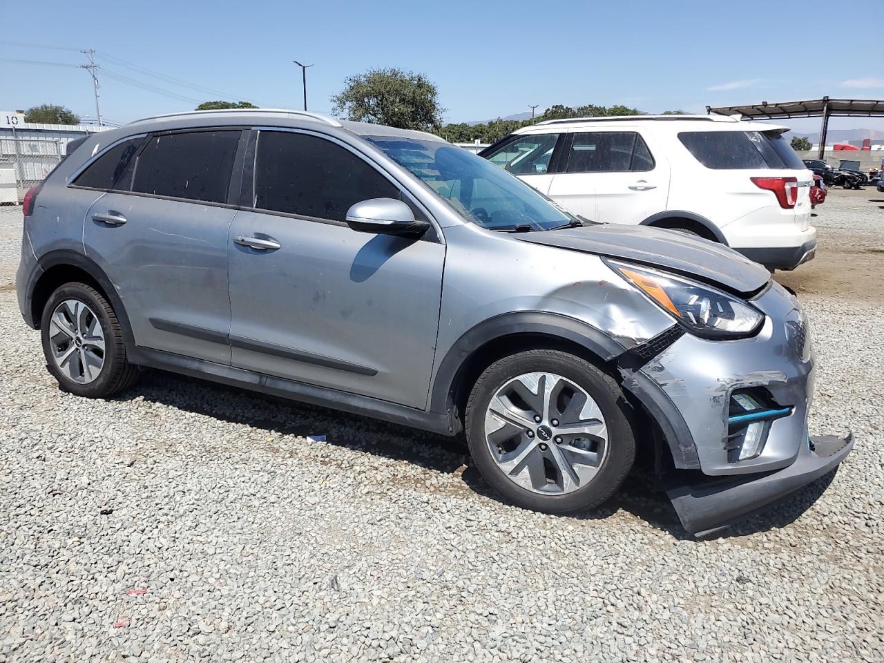 2022 Kia Niro S - Фото 4