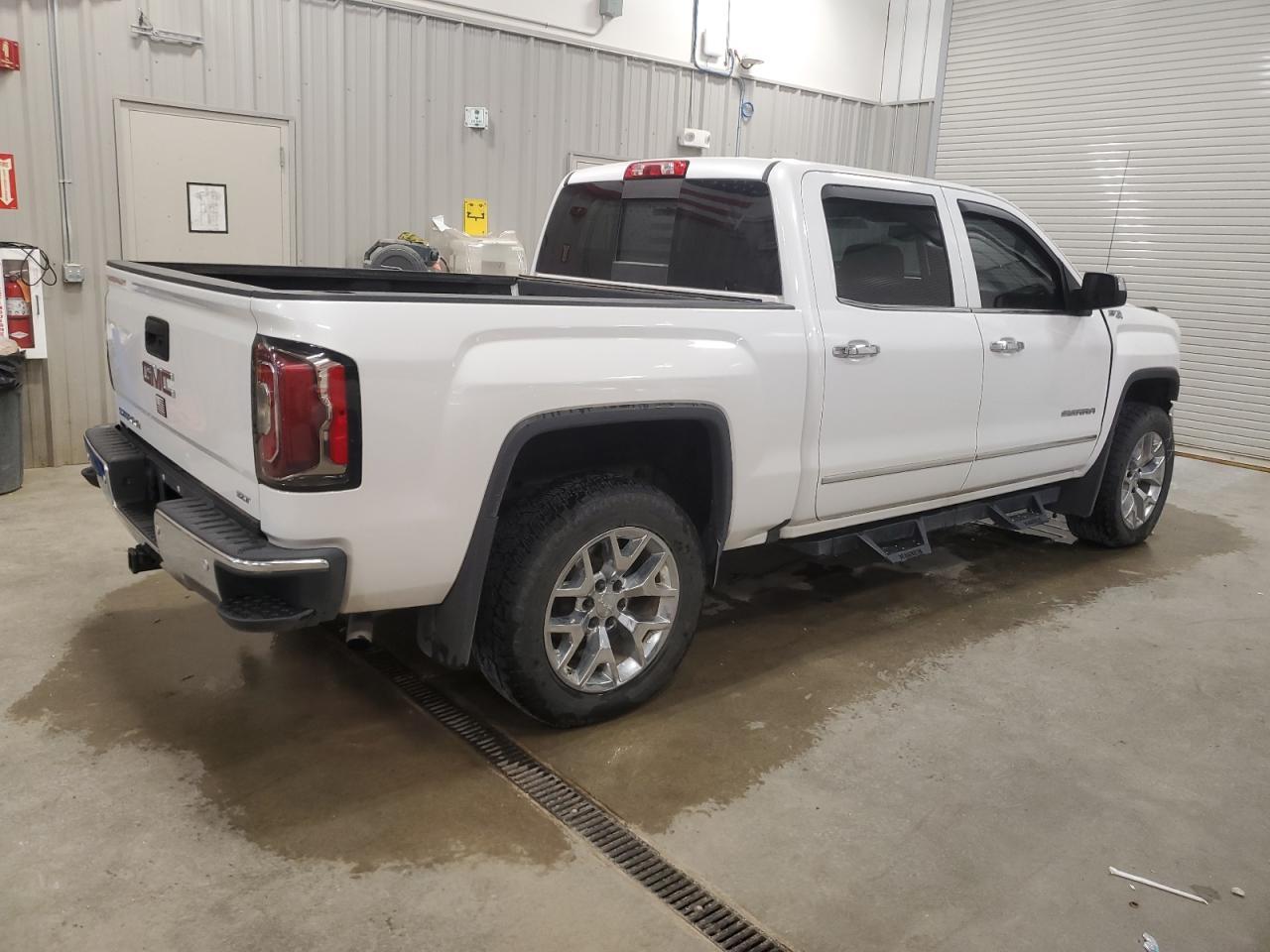 2018 GMC Sierra K1500 Slt - Image 3