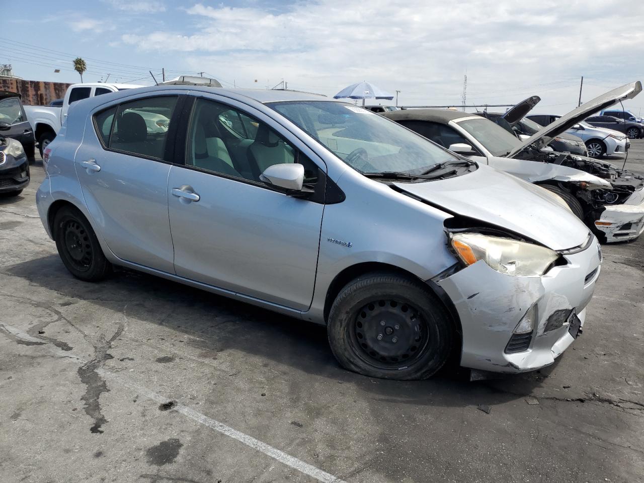 2013 Toyota Prius C - Image 4