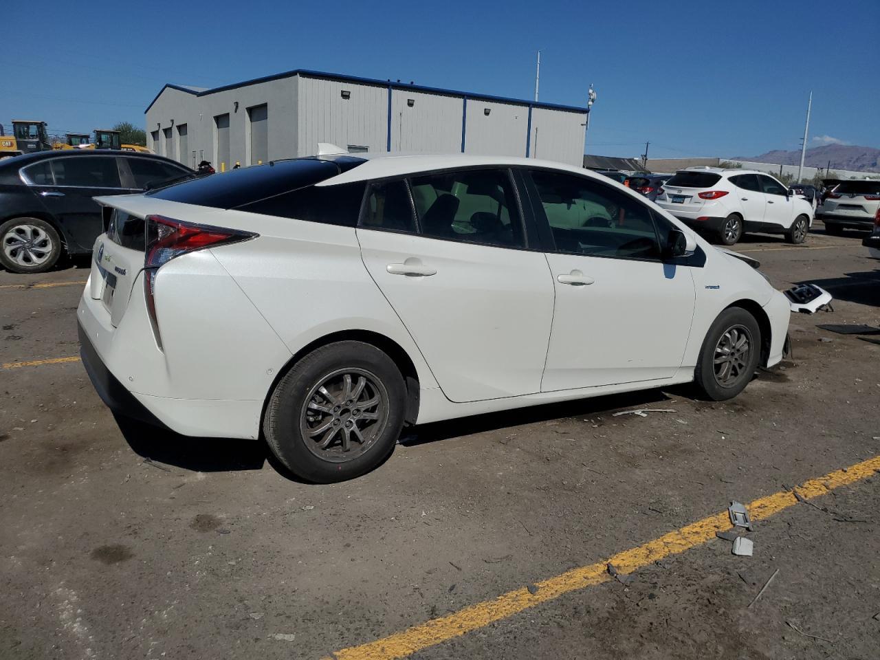 2018 Toyota Prius - Image 3