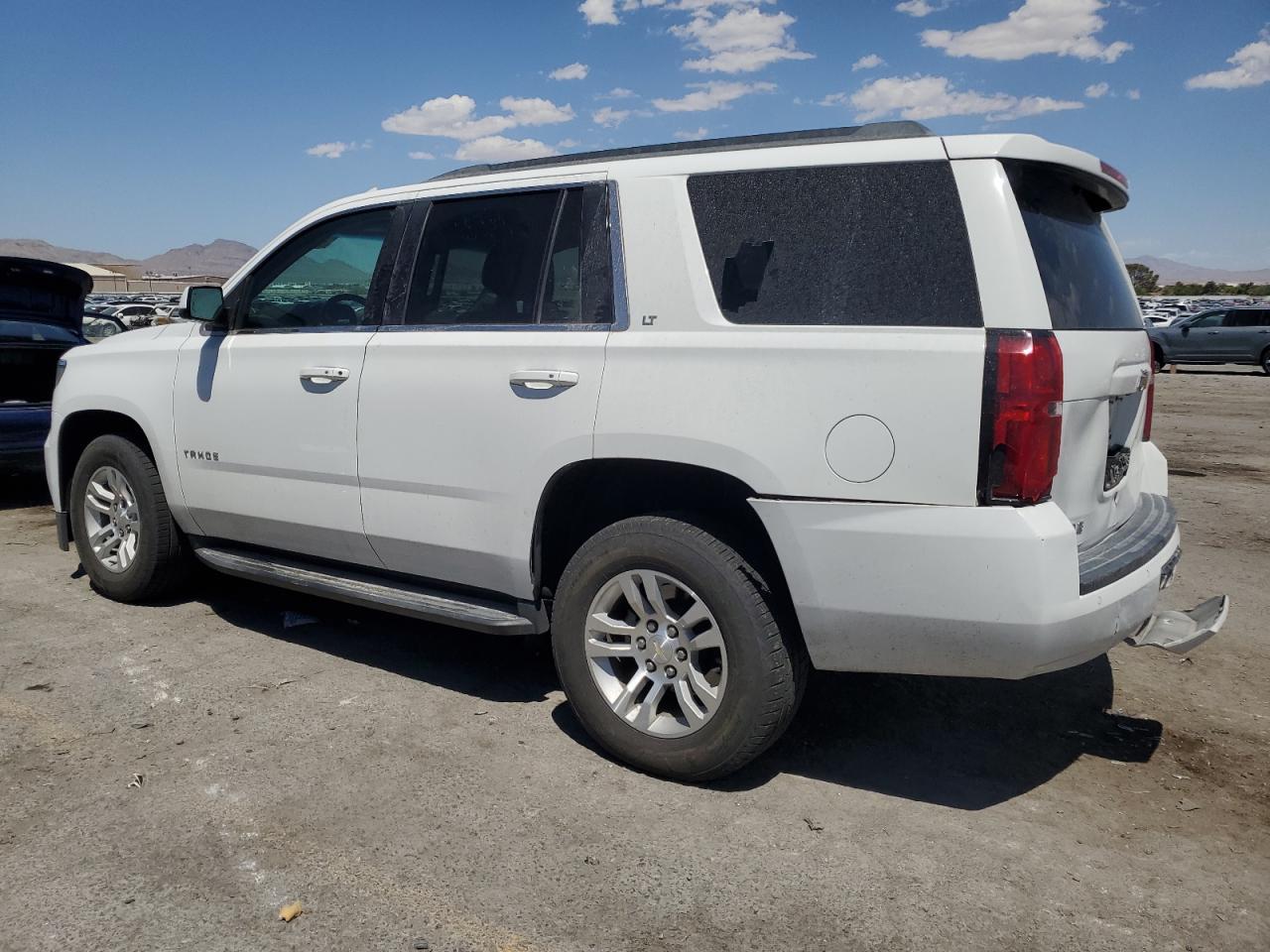 2018 Chevrolet Tahoe C1500 Lt - Фото 2