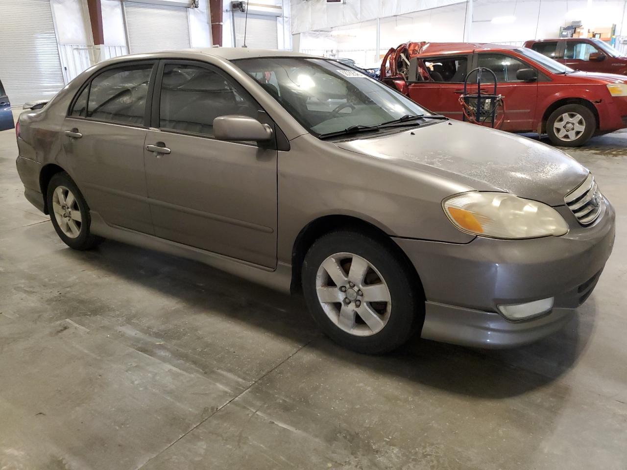 2003 Toyota Corolla Ce - Image 4