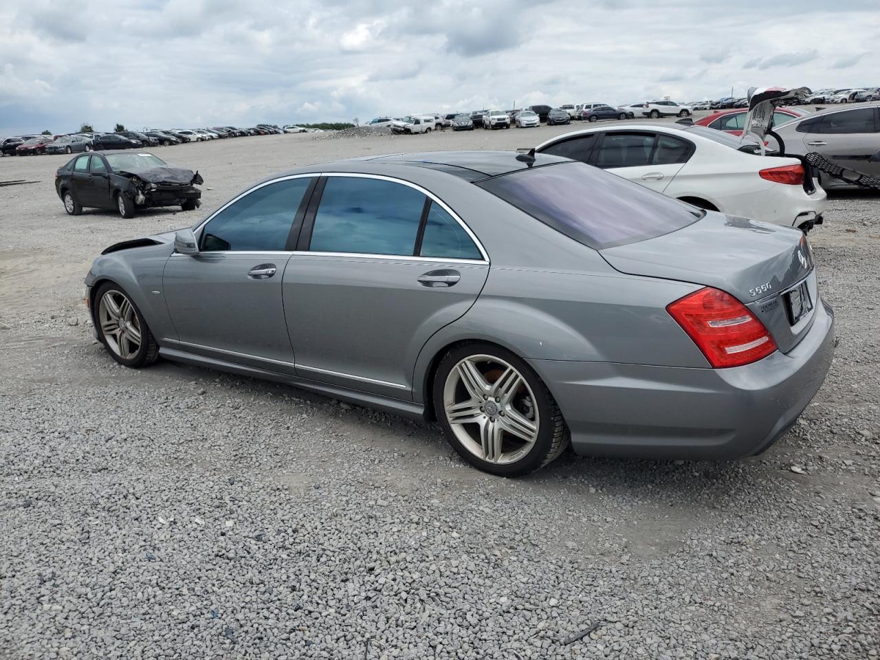 2012 Mercedes-Benz S 550 4Matic - Фото 2