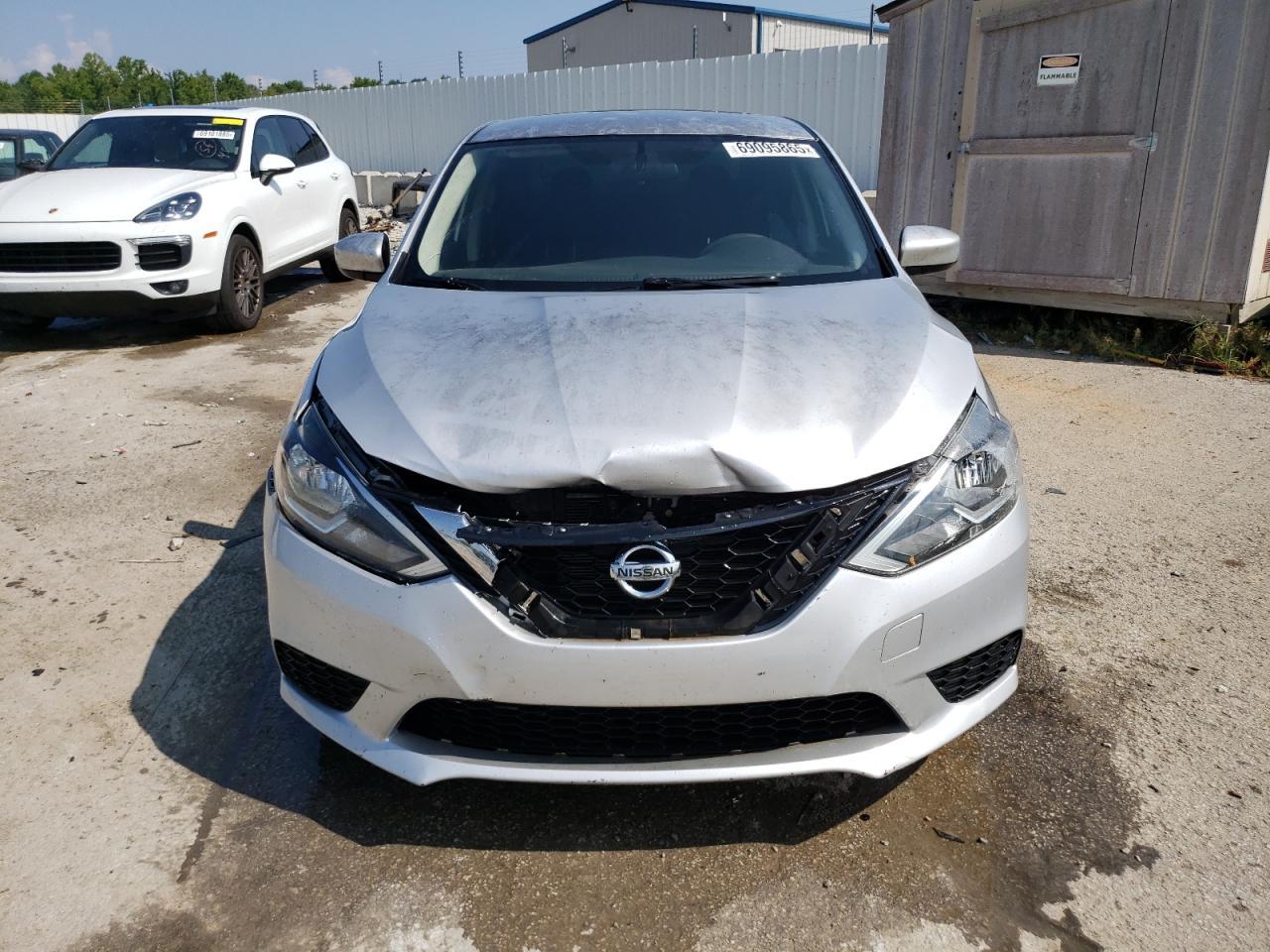 2017 Nissan Sentra S - Фото 5