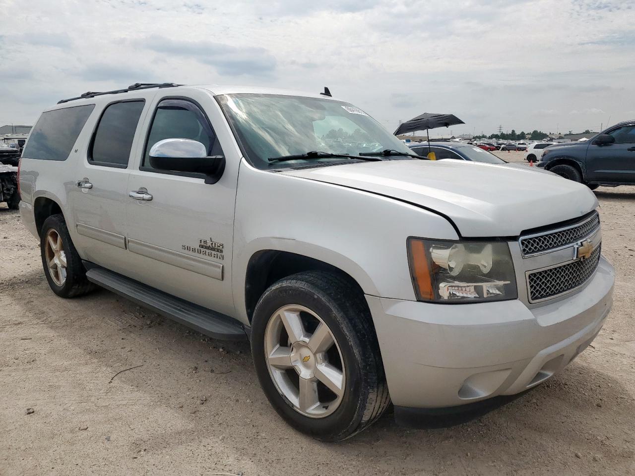 2011 Chevrolet Suburban C1500 Lt - Фото 4