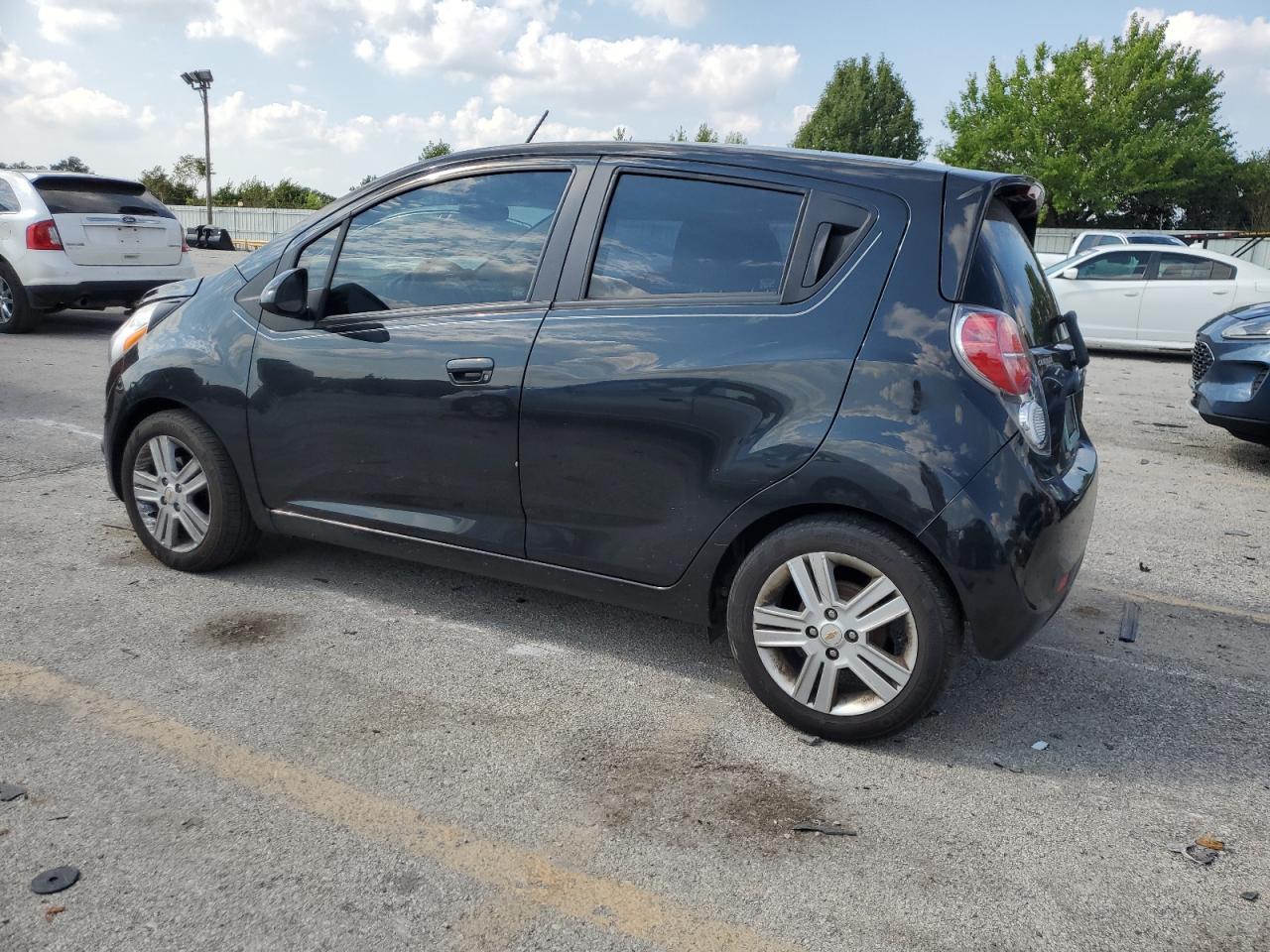 2013 Chevrolet Spark Ls - Фото 2