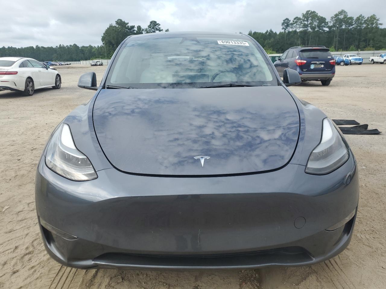 2023 Tesla Model Y - Фото 5