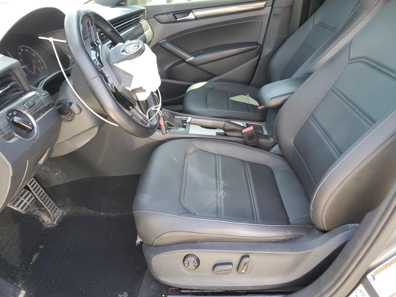 2021 Volkswagen Passat R-Line - Фото 7