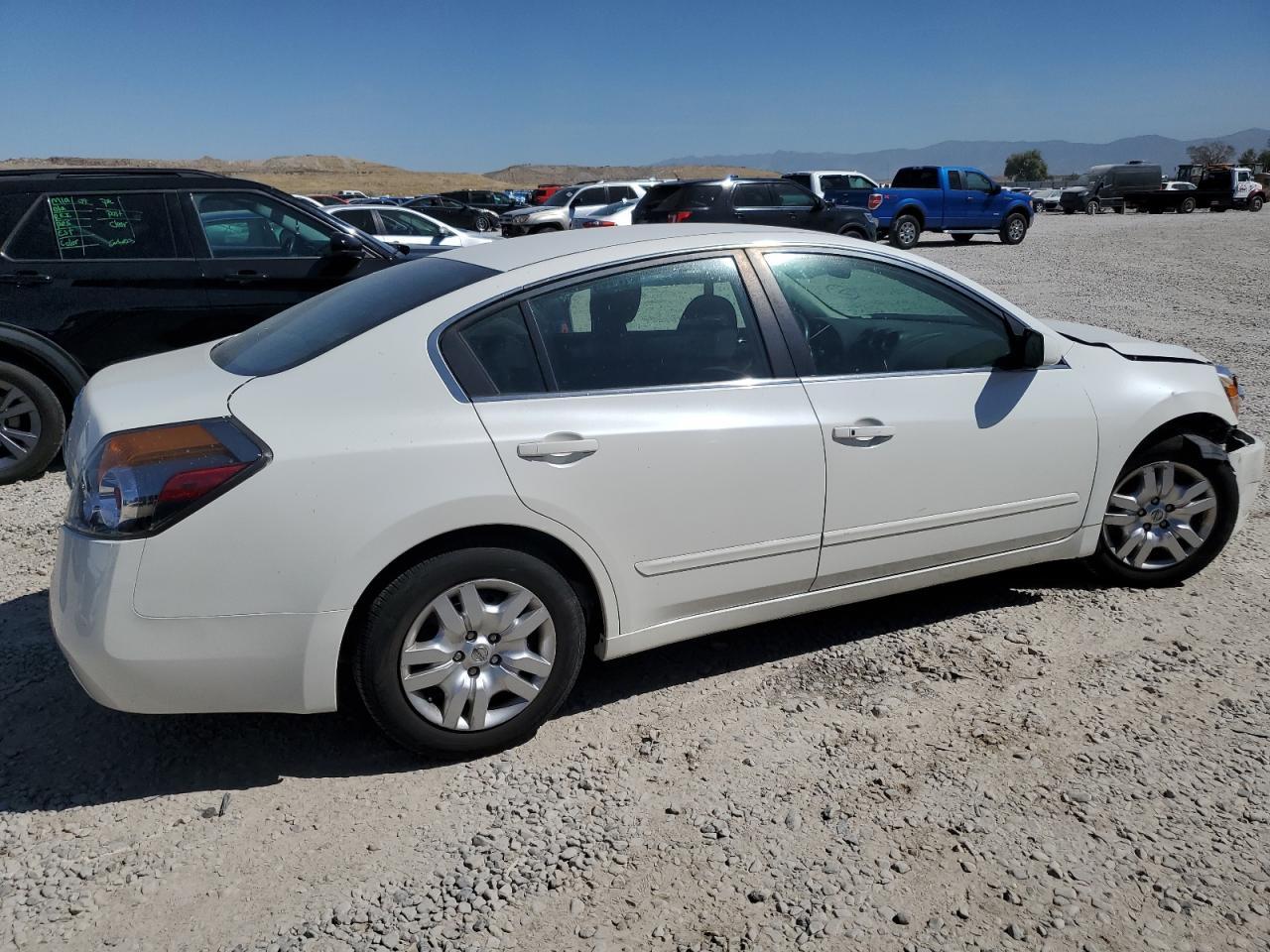 2011 Nissan Altima Base - Фото 3