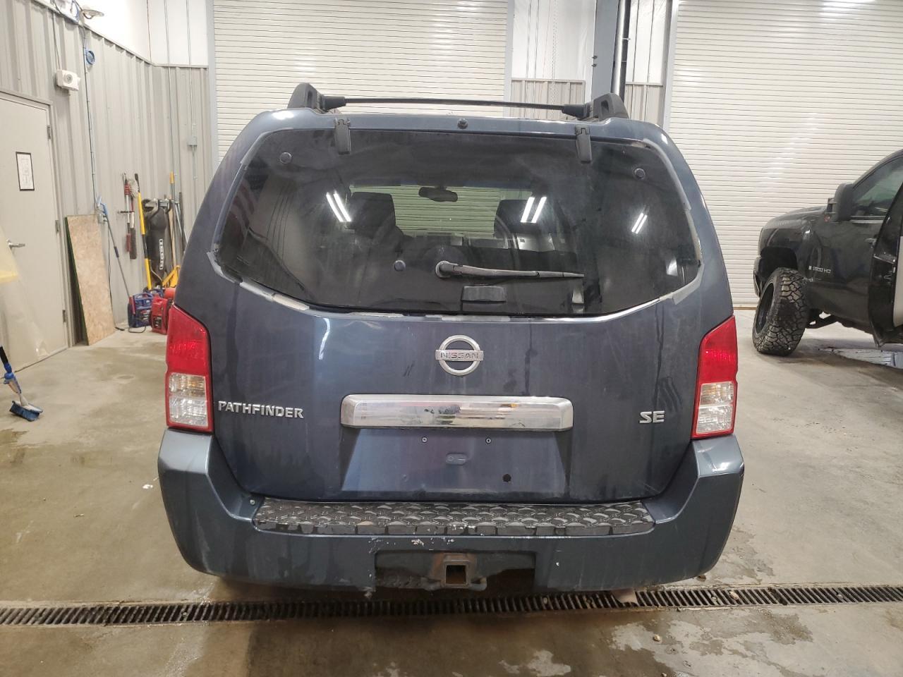 2005 Nissan Pathfinder Le - Image 6