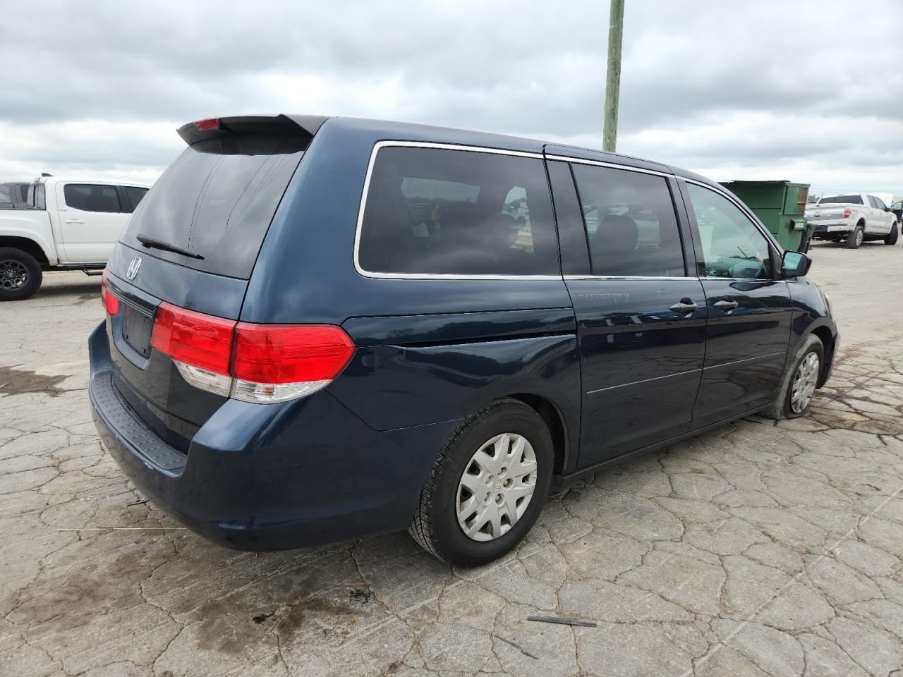 2010 Honda Odyssey Lx - Image 3
