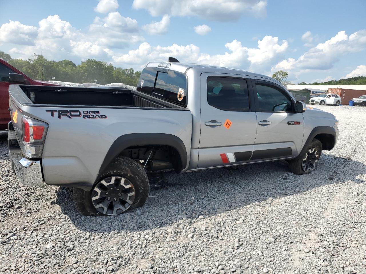 2021 Toyota Tacoma Double Cab - Фото 3