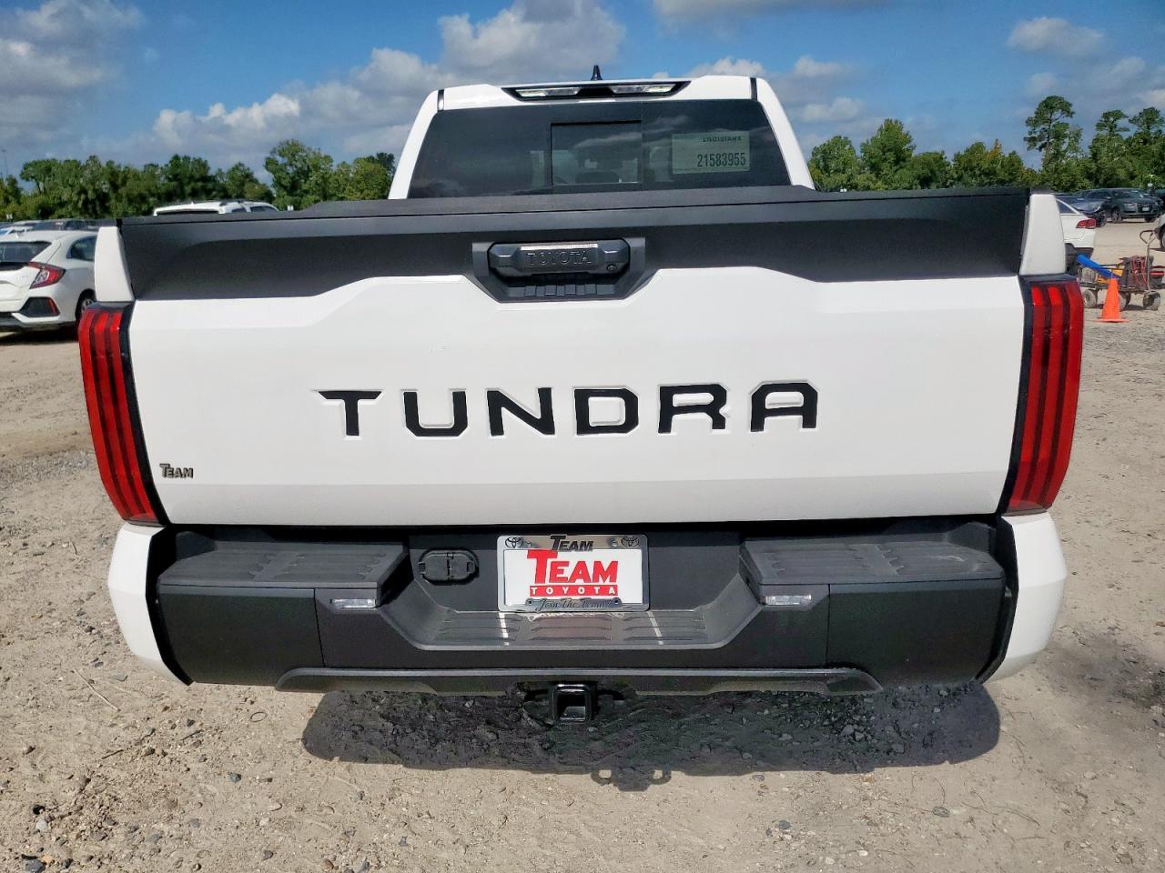 2025 Toyota Tundra Double Cab Sr - Фото 6