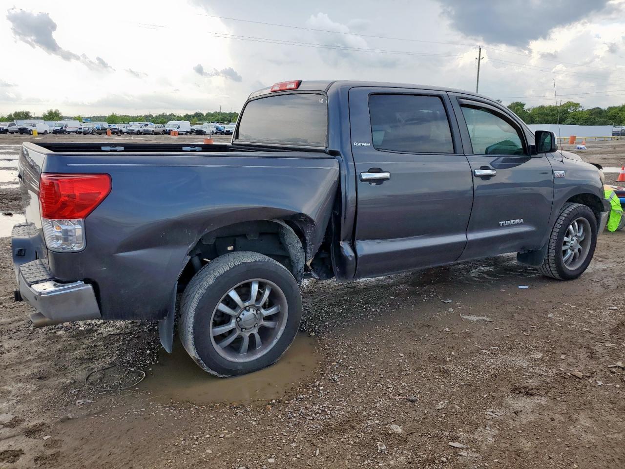 2012 Toyota Tundra Crewmax Limited - Фото 3
