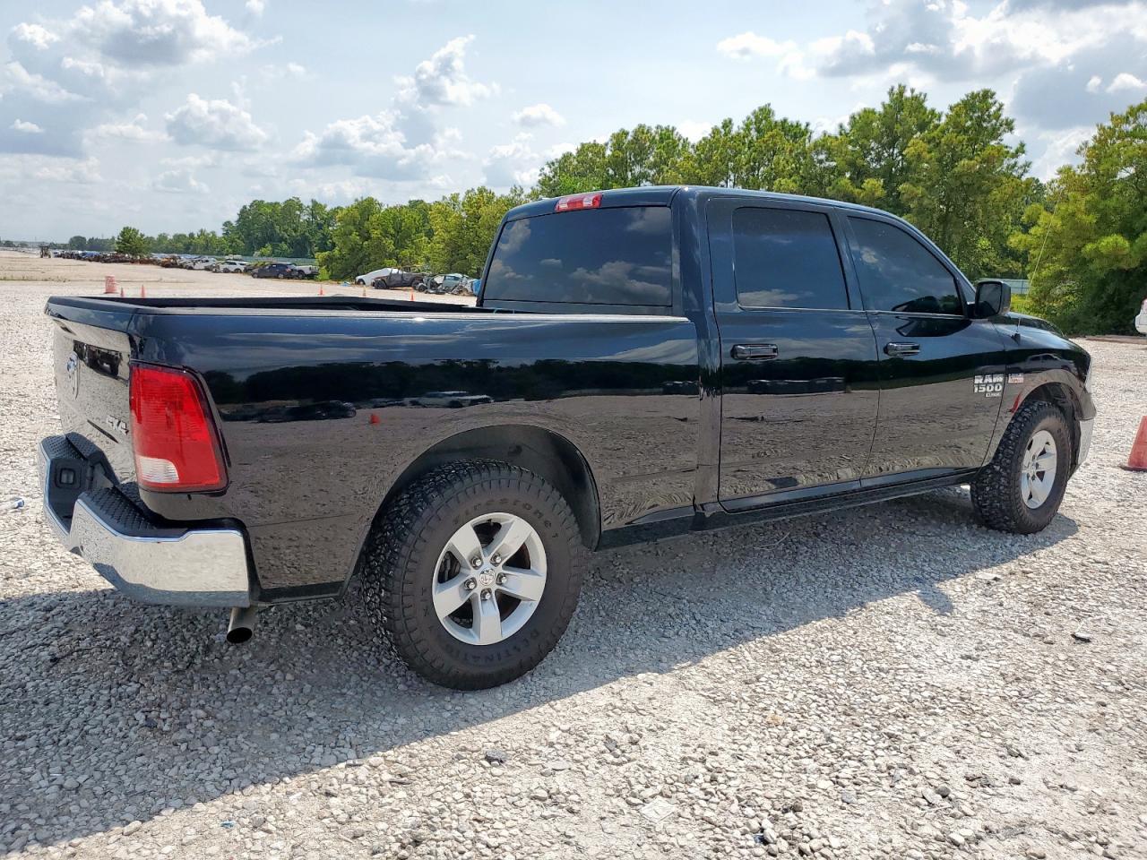 2021 Ram 1500 Classic Slt - Фото 3
