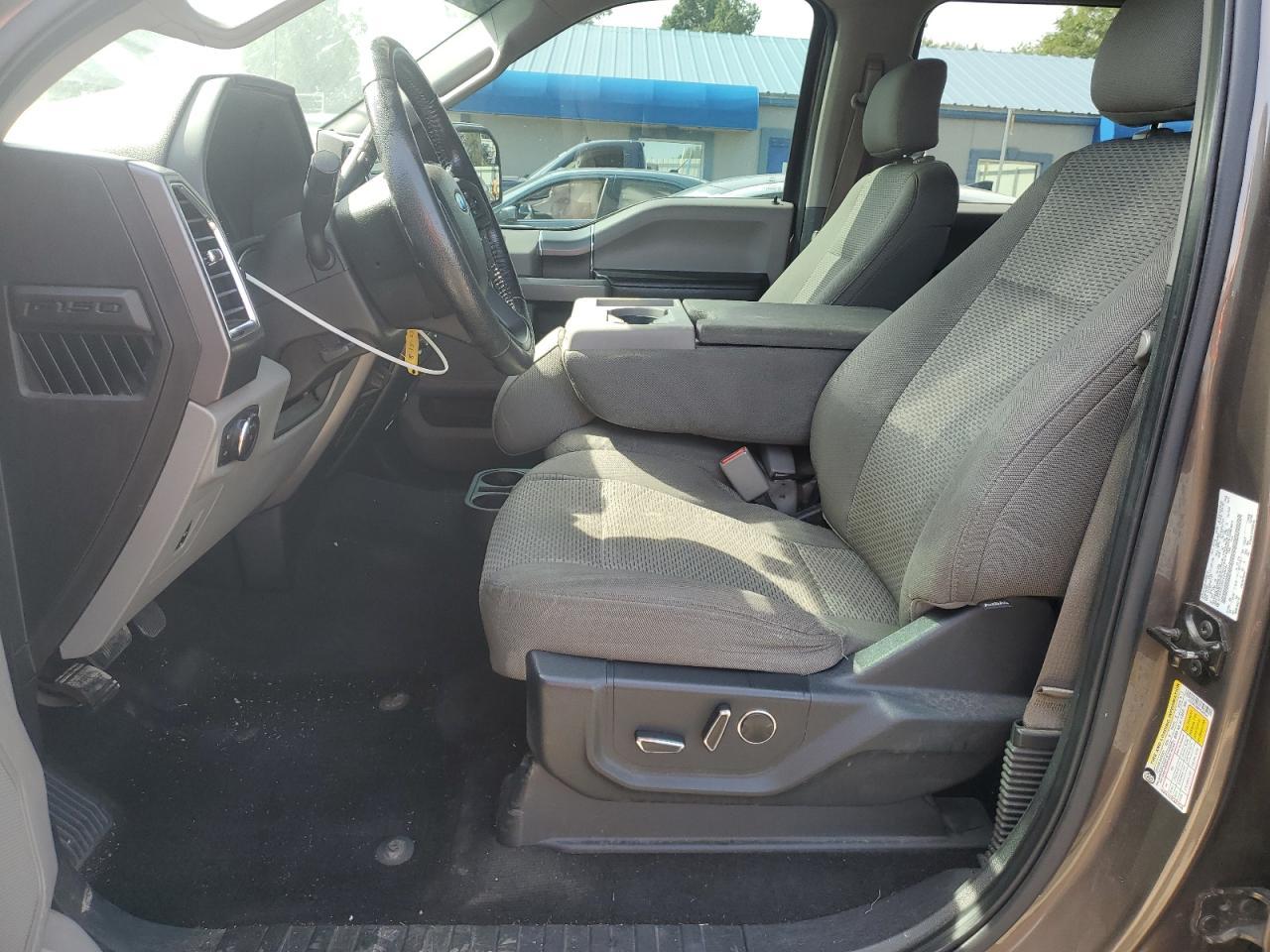 2015 Ford F150 Supercrew - Фото 7