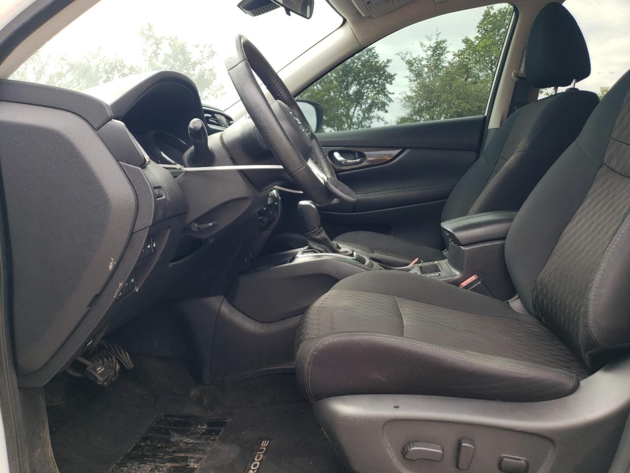 2019 Nissan Rogue S - Image 7