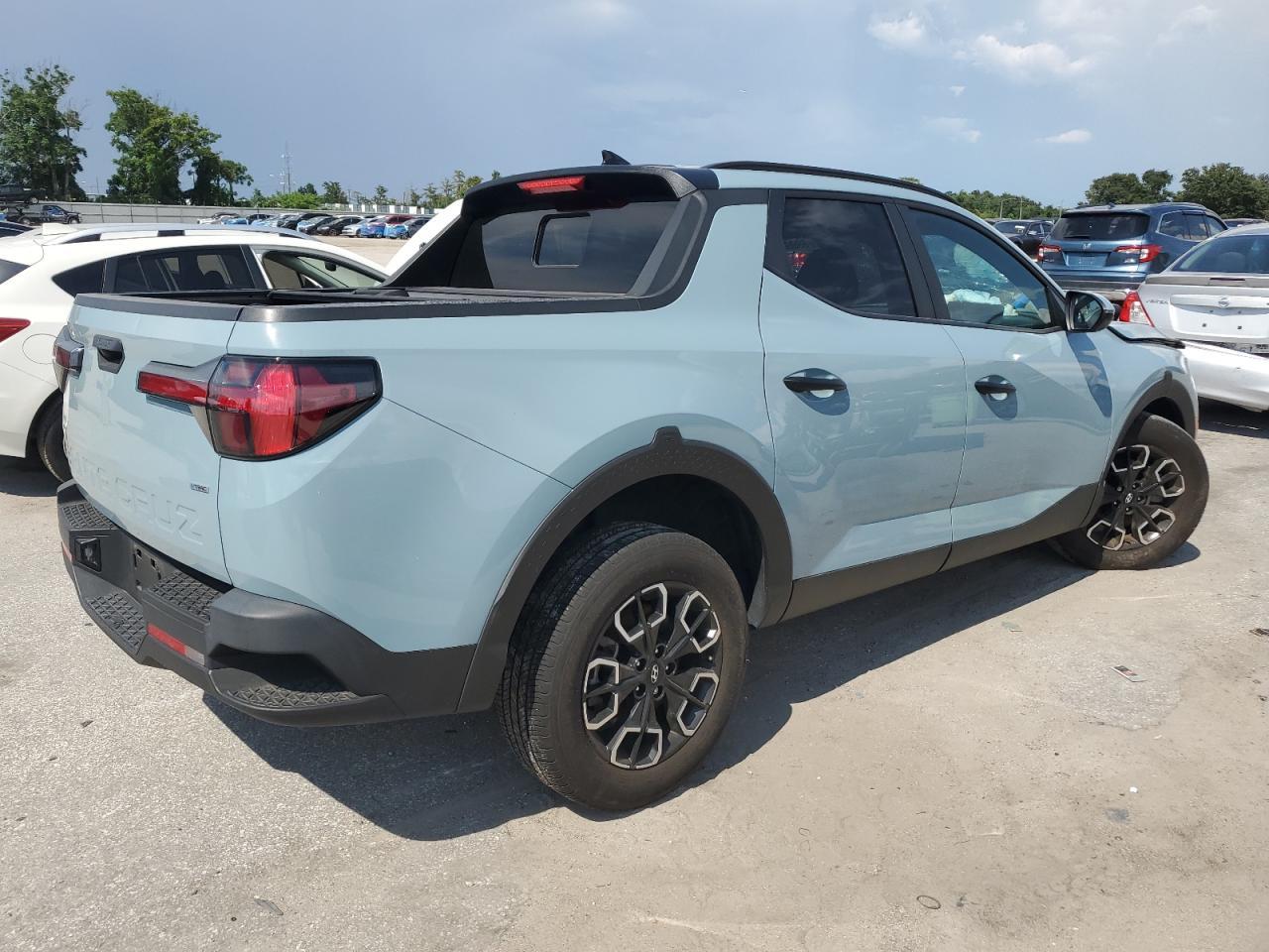 2023 Hyundai Santa Cruz Sel - Image 3