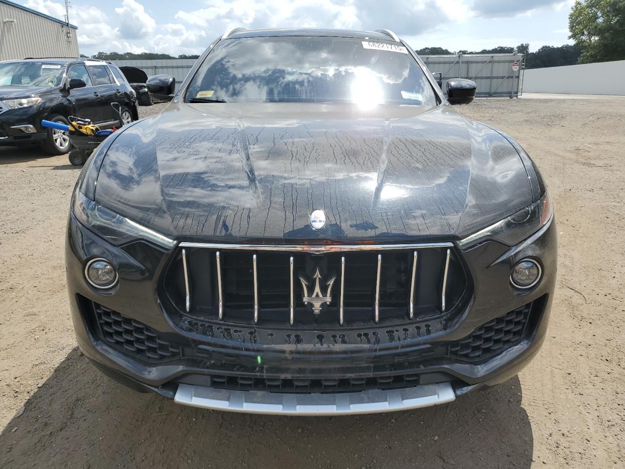 2017 Maserati Levante Luxury - Фото 5