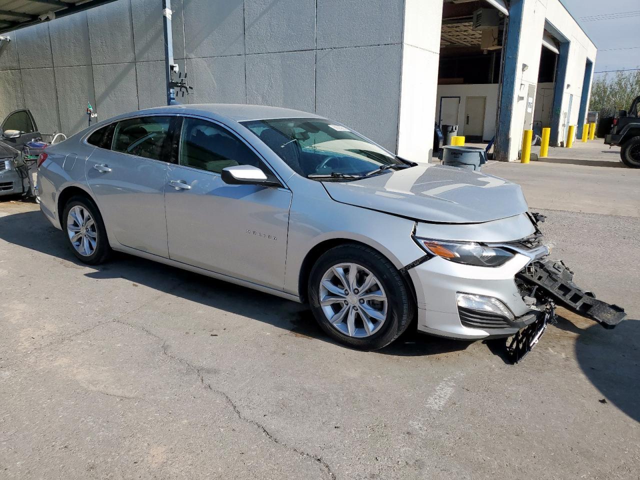 2020 Chevrolet Malibu Lt - Фото 4