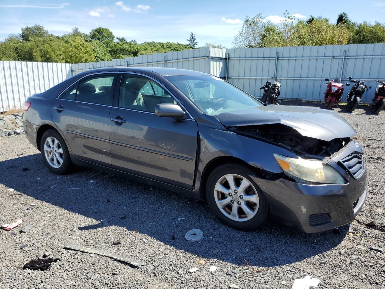 2011 Toyota Camry Base - Image 4