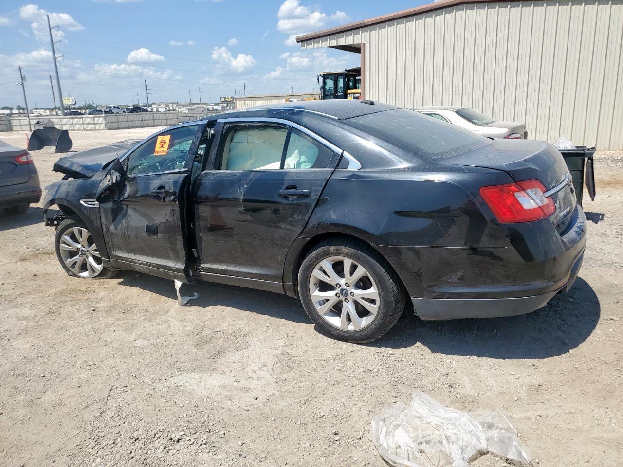 2010 Ford Taurus Sel - Image 2