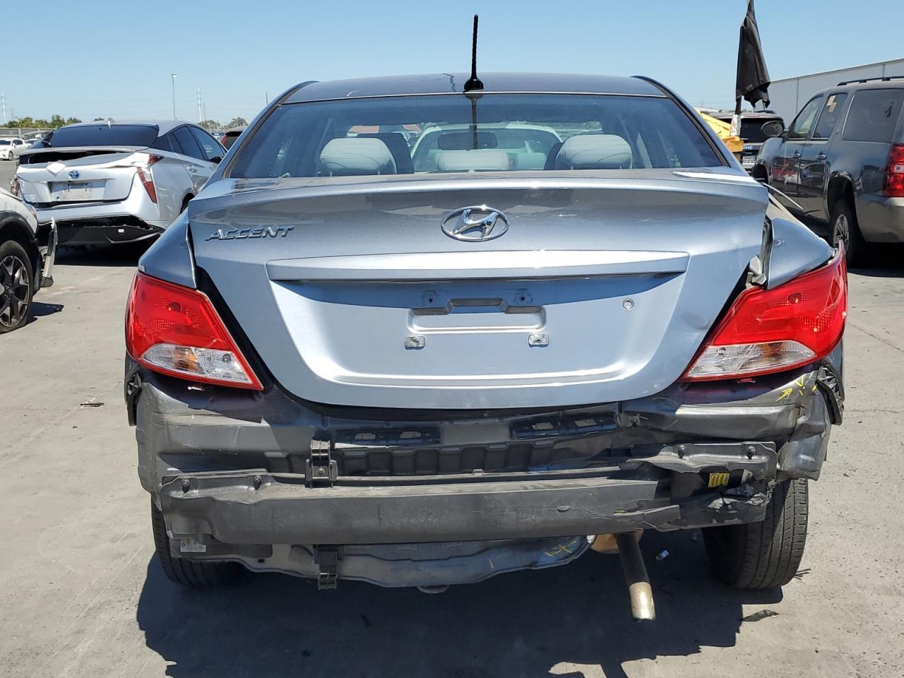 2017 Hyundai Accent Se - Фото 6
