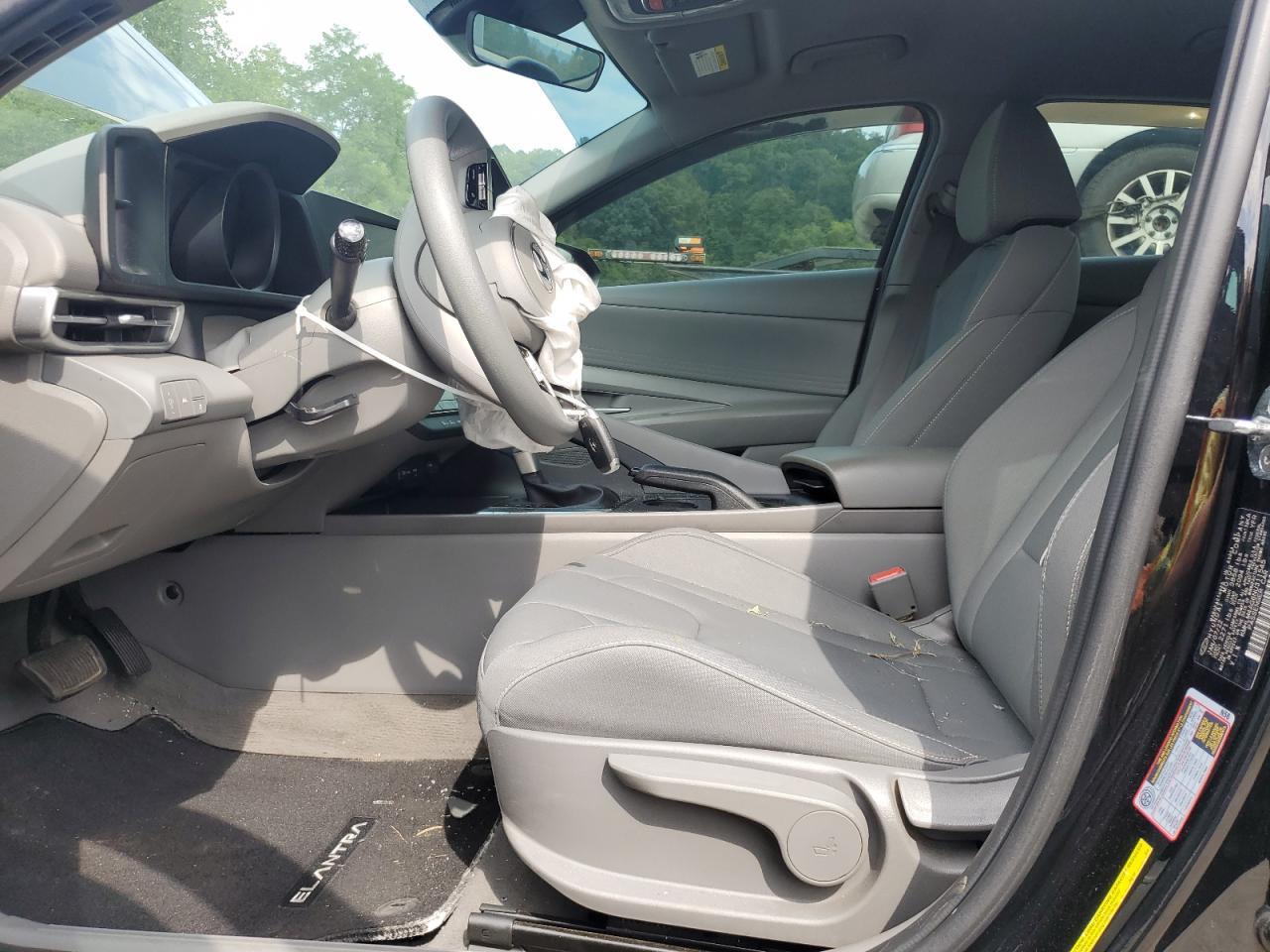 2022 Hyundai Elantra Sel - Image 7