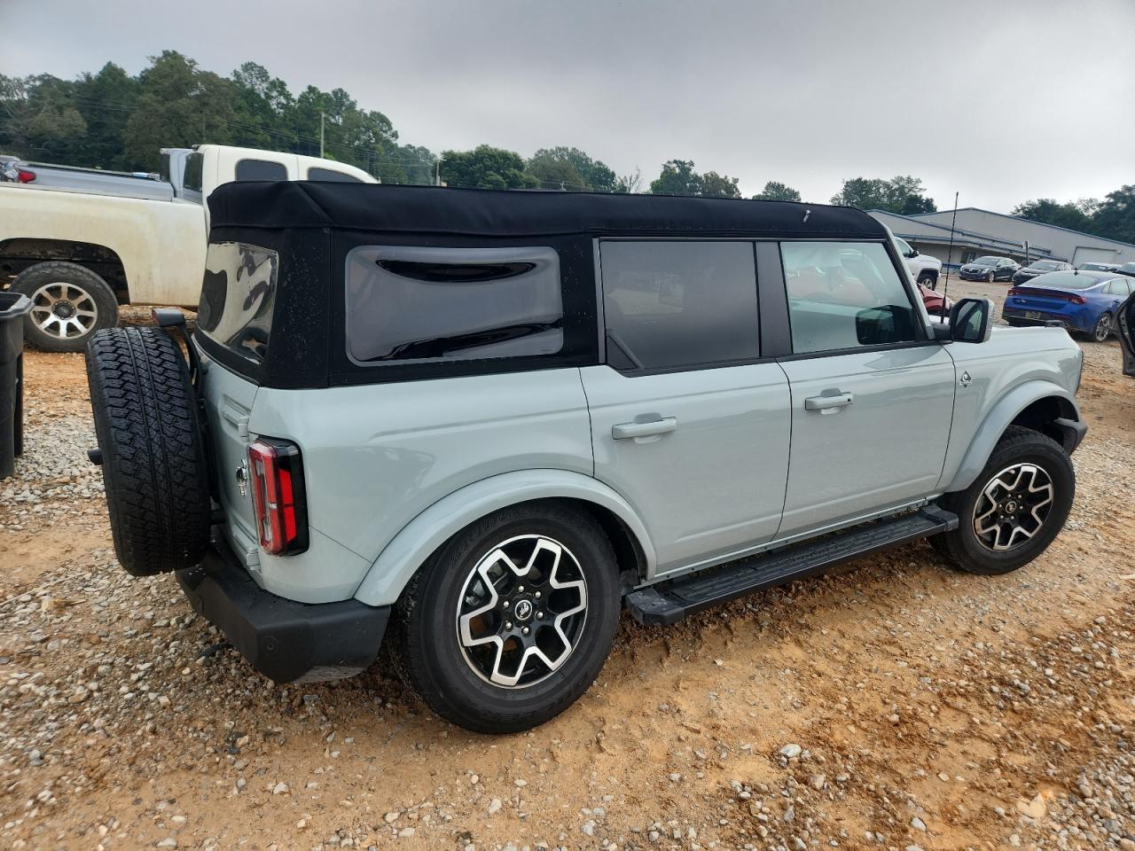 2024 Ford Bronco Outer Banks - Фото 3