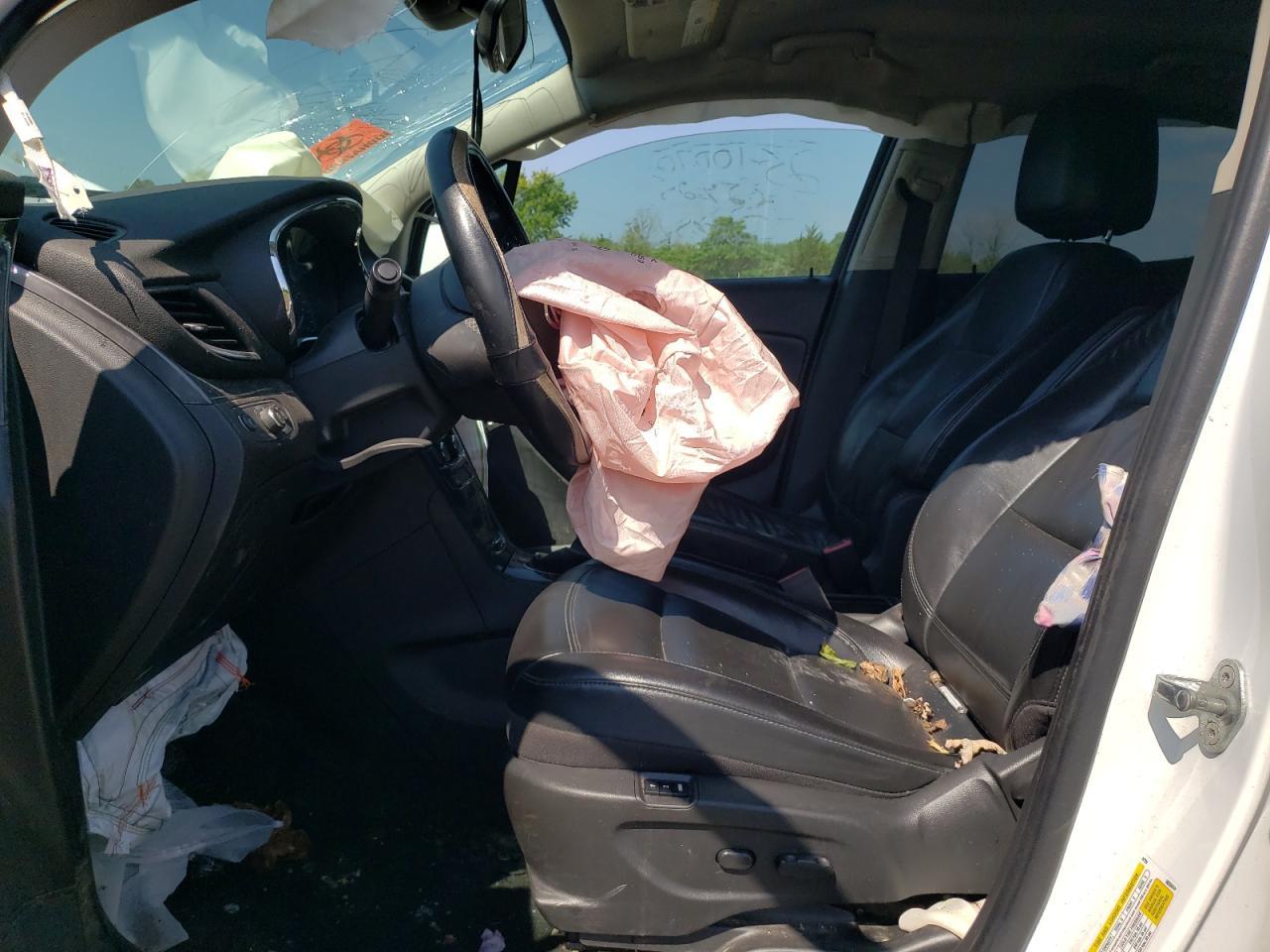 2020 Buick Encore Essence - Фото 7