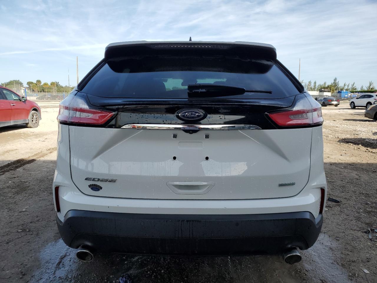2020 Ford Edge Se - Image 6