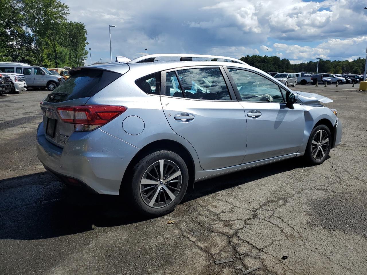 2019 Subaru Impreza Premium - Фото 3