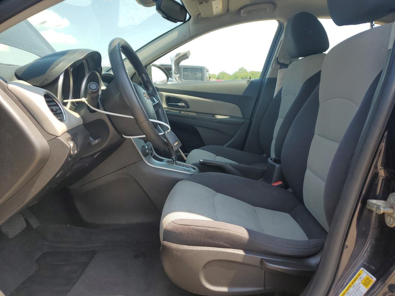 2014 Chevrolet Cruze Ls - Фото 7