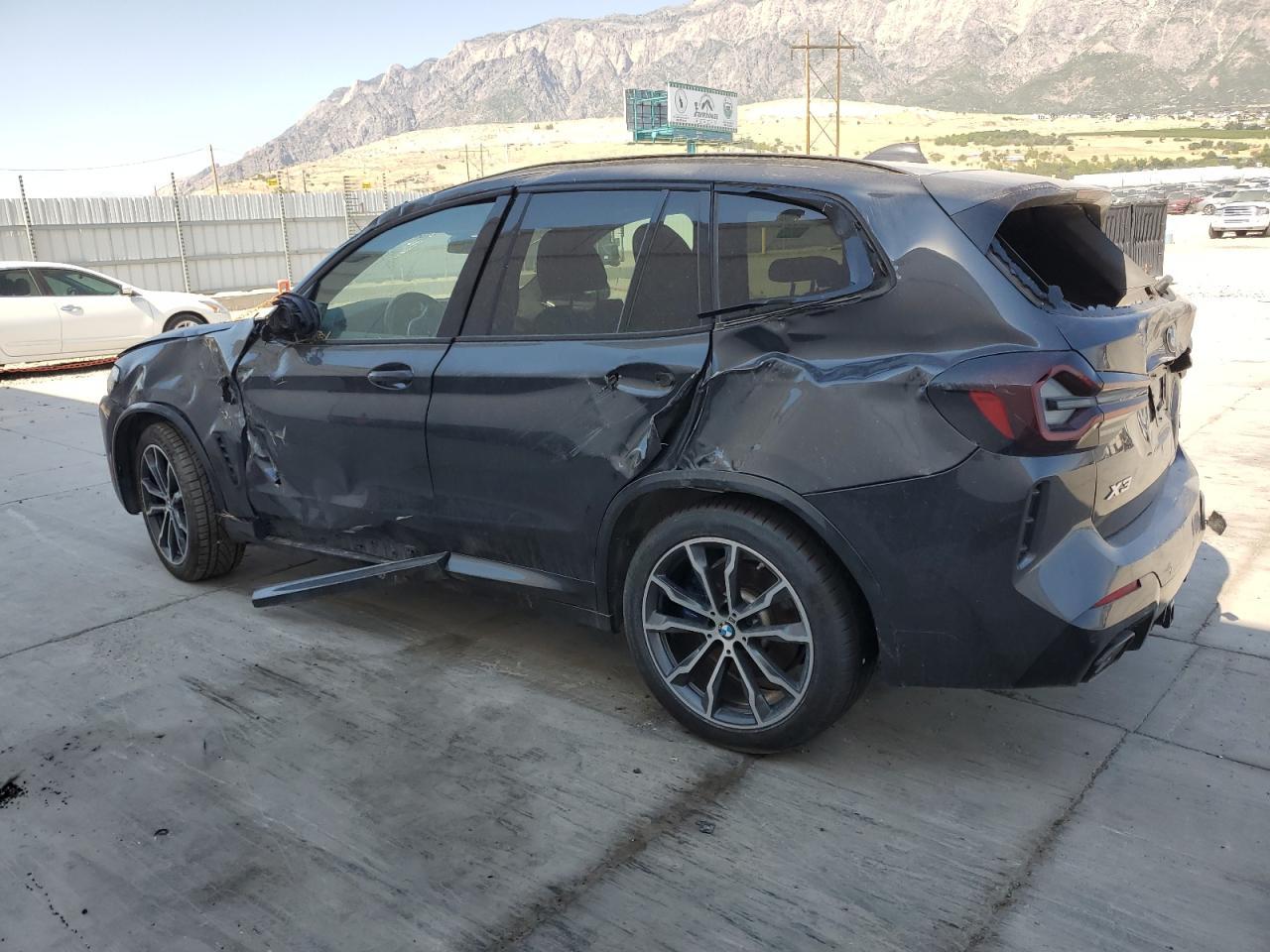 2023 BMW X3 xDrive30I - Image 2