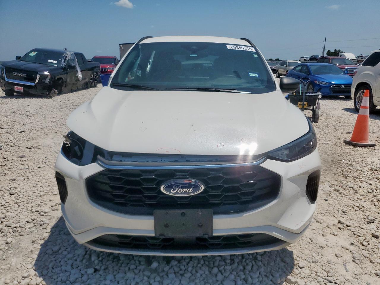 2024 Ford Escape St Line - Image 5