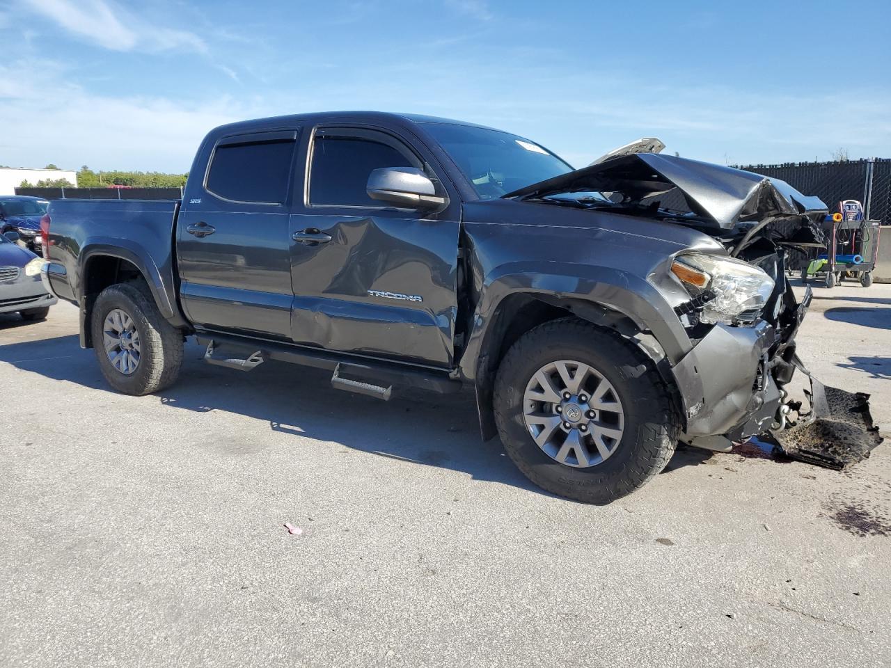 2019 Toyota Tacoma Double Cab - Фото 4