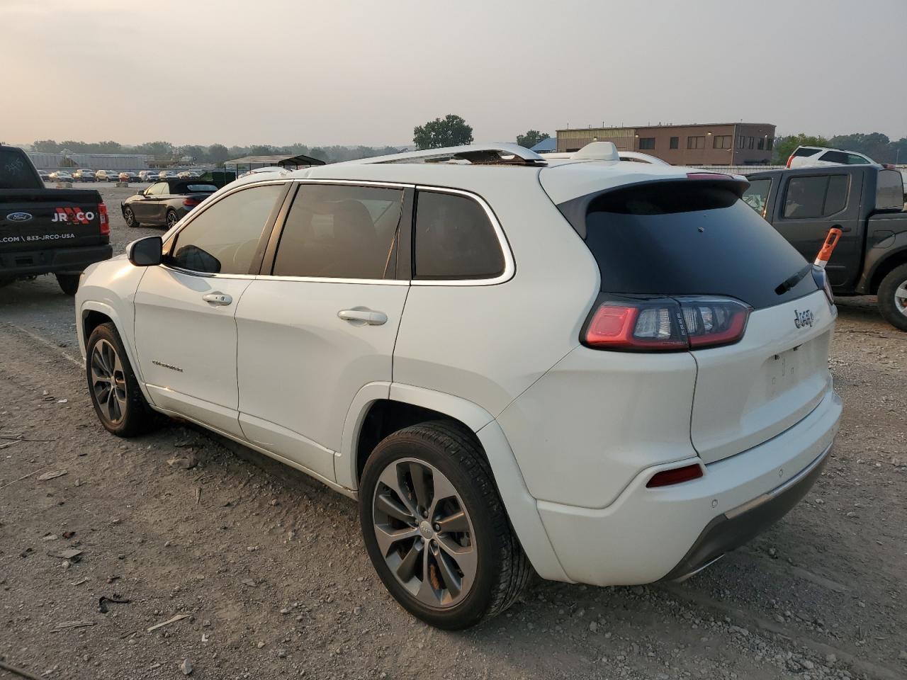 2019 Jeep Cherokee Overland - Фото 2