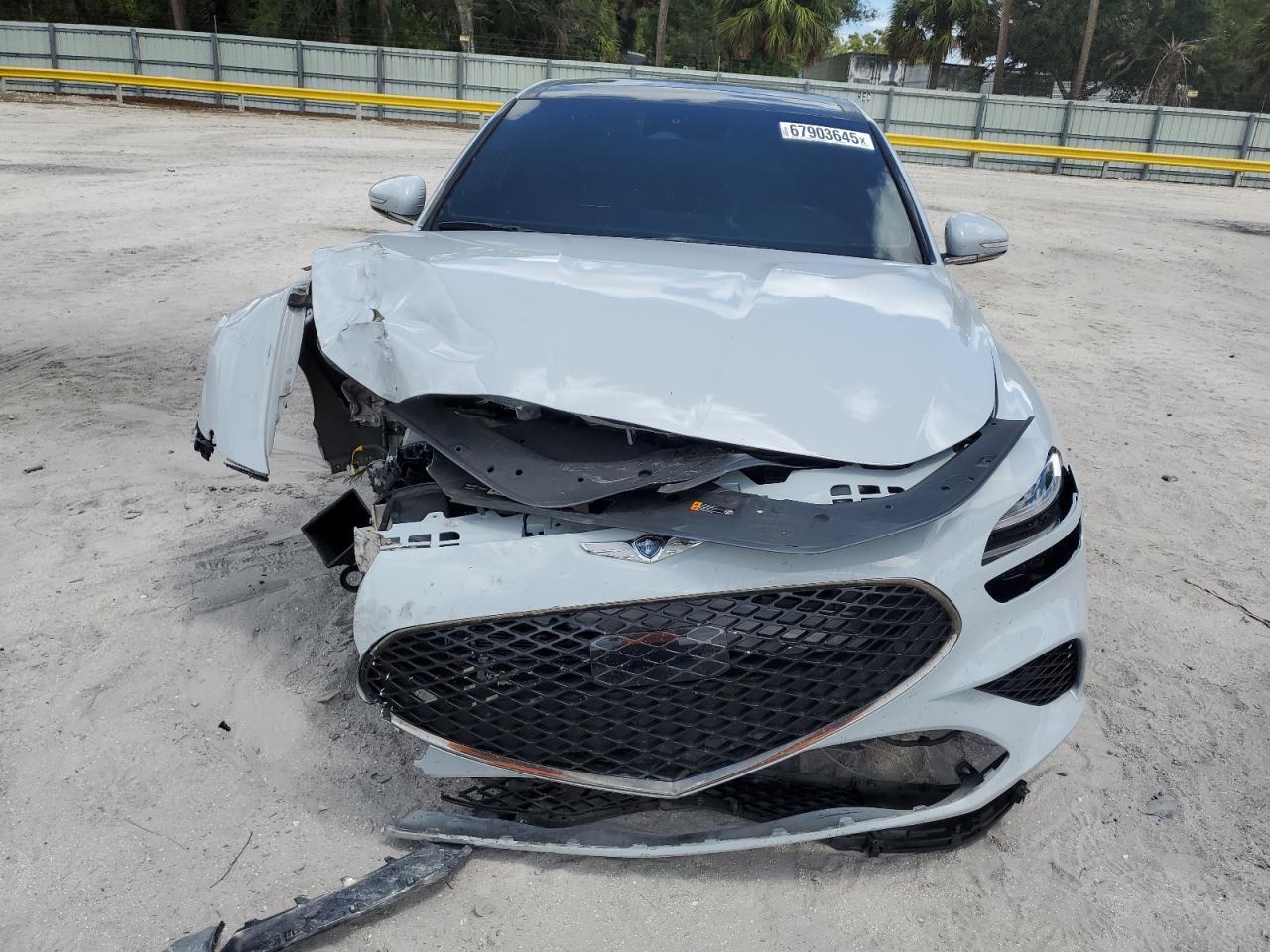 2022 Genesis G70 Base - Фото 5