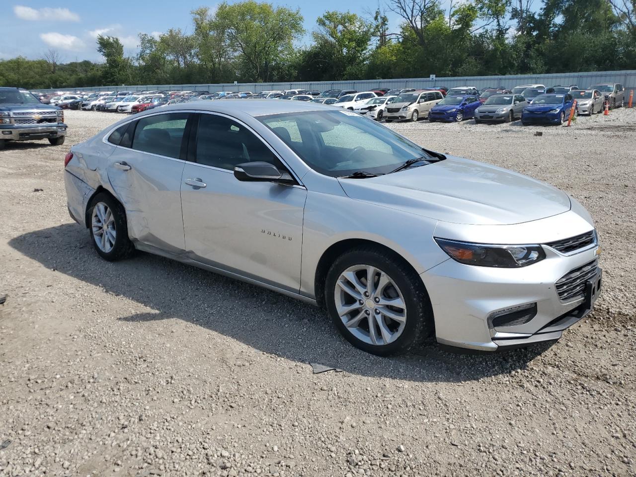 2018 Chevrolet Malibu Lt - Image 4