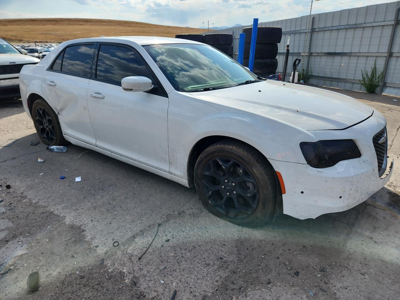 2016 Chrysler 300 S - Фото 4