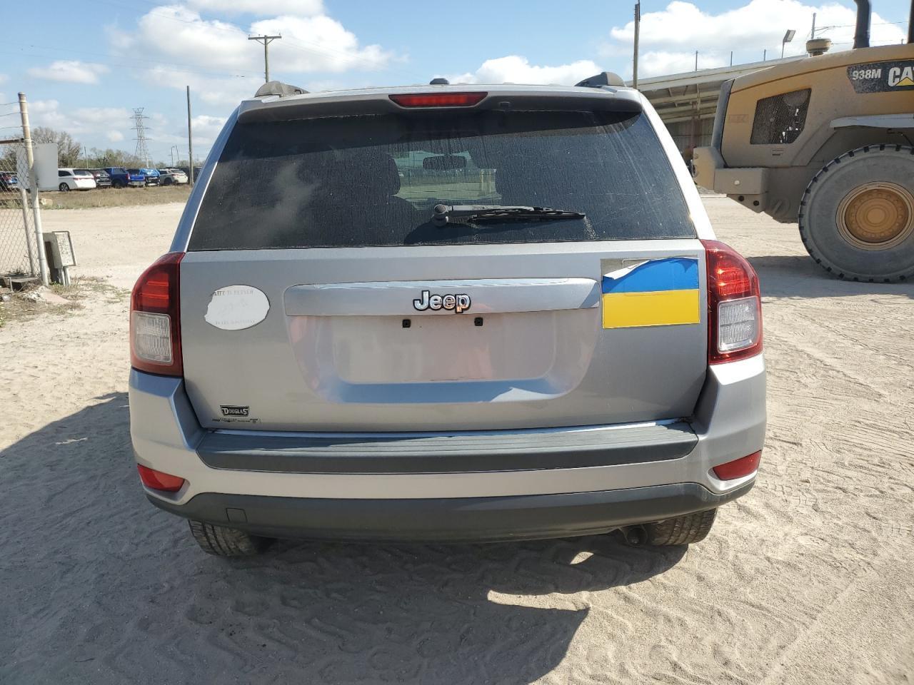 2016 Jeep Compass Sport - Image 6