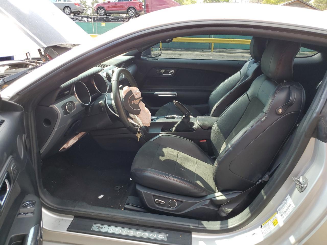 2016 Ford Mustang Gt - Фото 7